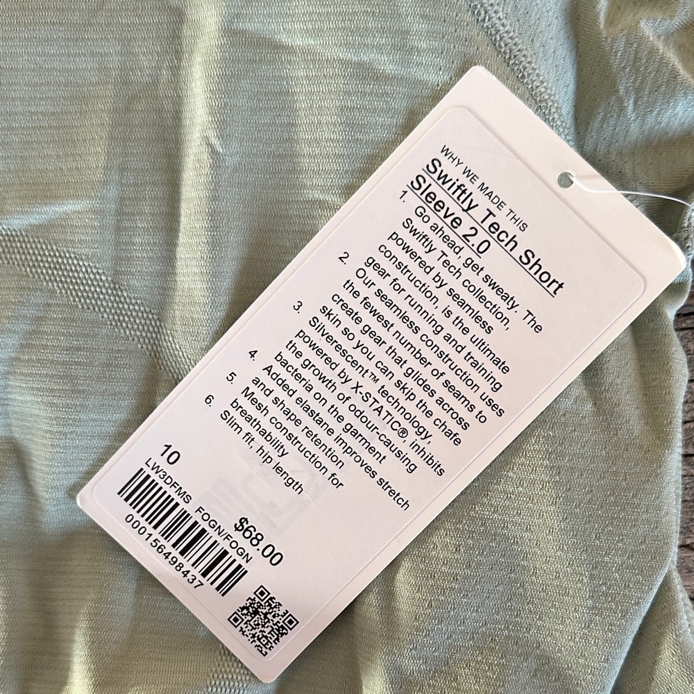 Lululemon Light Green swiftly tech short sleeve hip length NWT - Picture 3 of 3